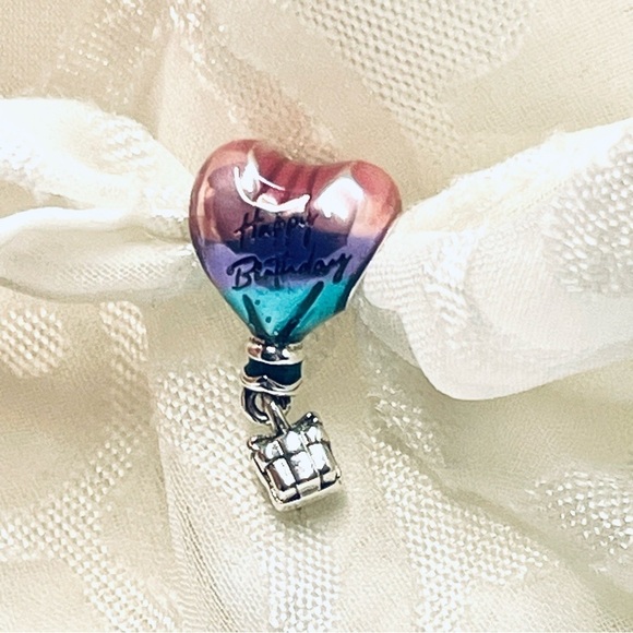 🎉 NWOT Happy Birthday Heart Hot Air Balloon Charm 🎈 - Picture 2 of 16